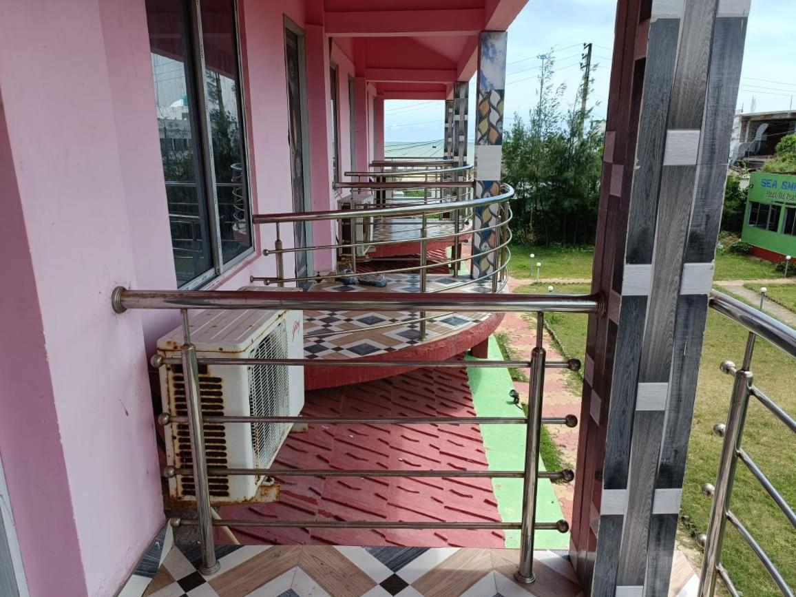 Sea Smile Inn Mandarmani Exterior foto